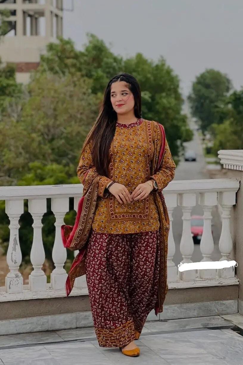 HAPPY (FARSHI SHALWAR ) 3PC STITCHED FOR GIRLS