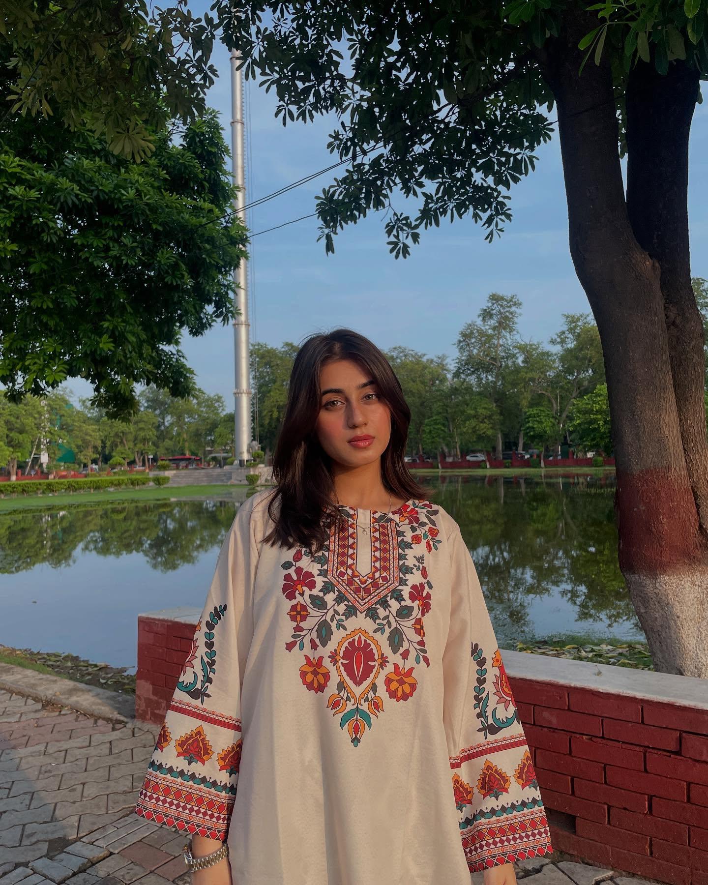 ZAUQ 2PC STITCHED FOR GIRLS