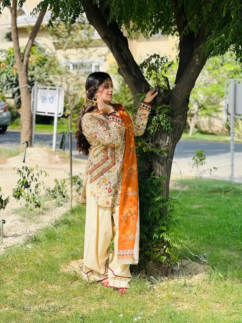 DIGITAL PRINT (FARSHI SHALWAR) 3PC STITCHED FOR GIRLS