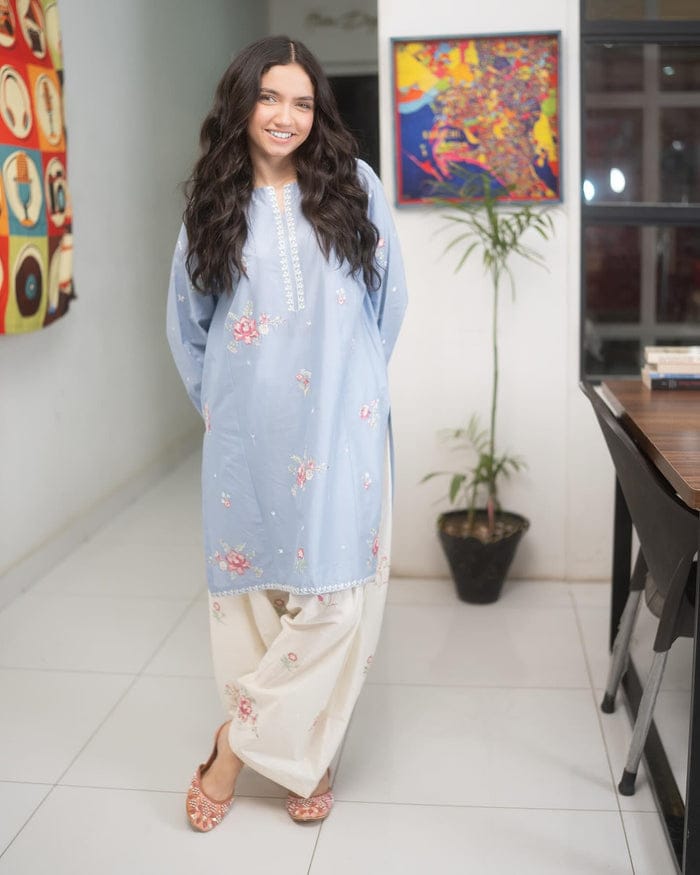 FIAZA LAWN 2pc (farshi shalwar)