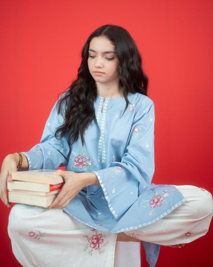FIAZA LAWN 2pc (farshi shalwar)