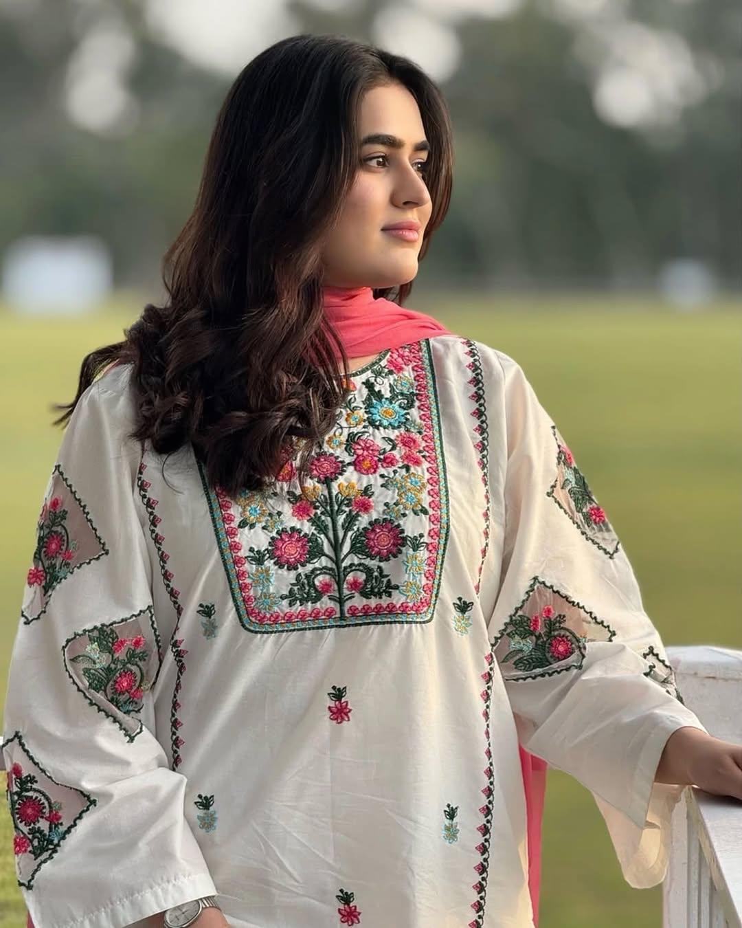 VIOLET LAWN EMB 3PC  STITCHED FOR GIRLS