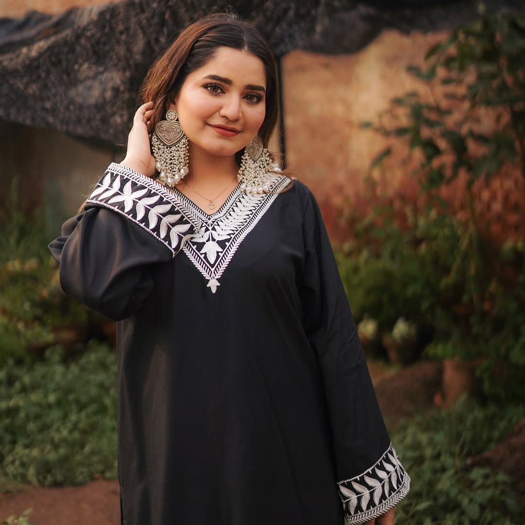 WARDA EMB LONG LENGHT STITCHED  FOR GIRLS