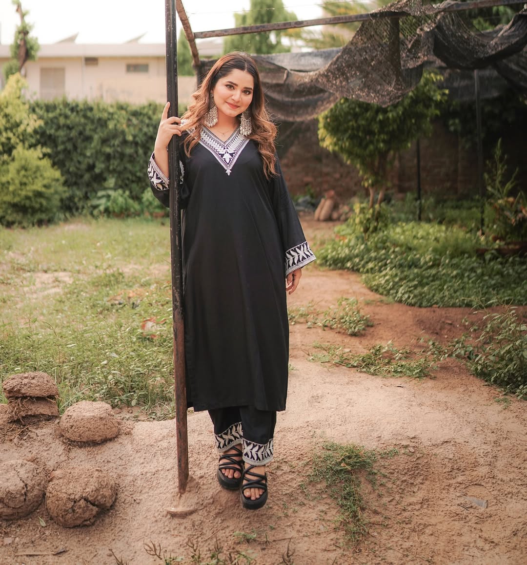 WARDA EMB LONG LENGHT STITCHED  FOR GIRLS