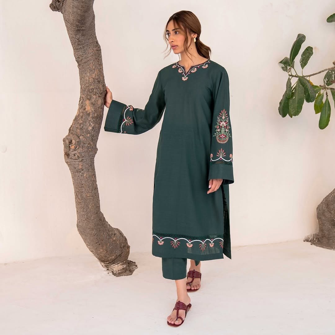 HANA EMB LONG LENGHT STITCHED FOR GIRLS