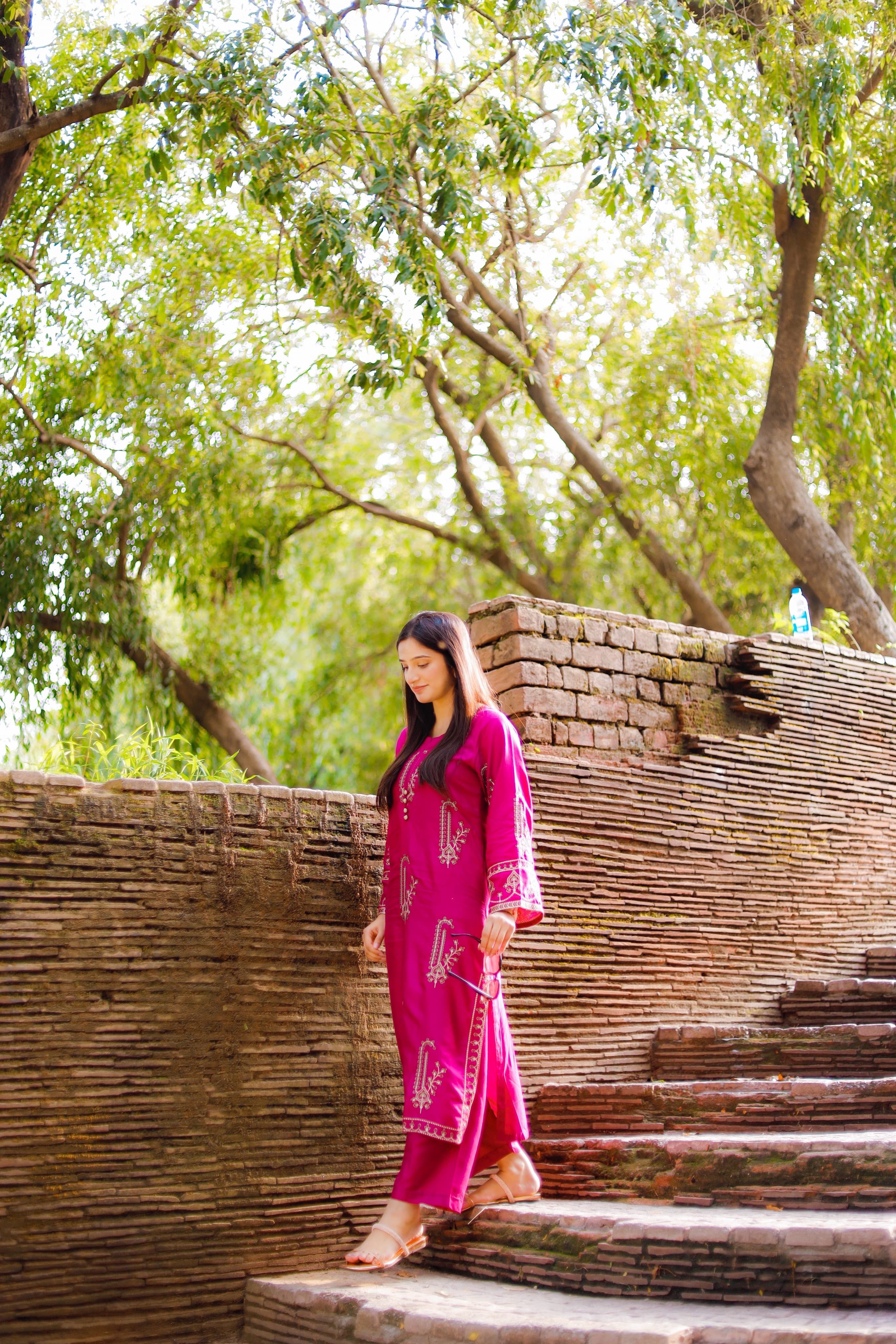 JASMINE EMB LONG LENGHT 2 pieces stitched